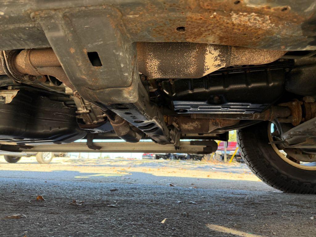 Toyota 4Runner - Thumbnail 3