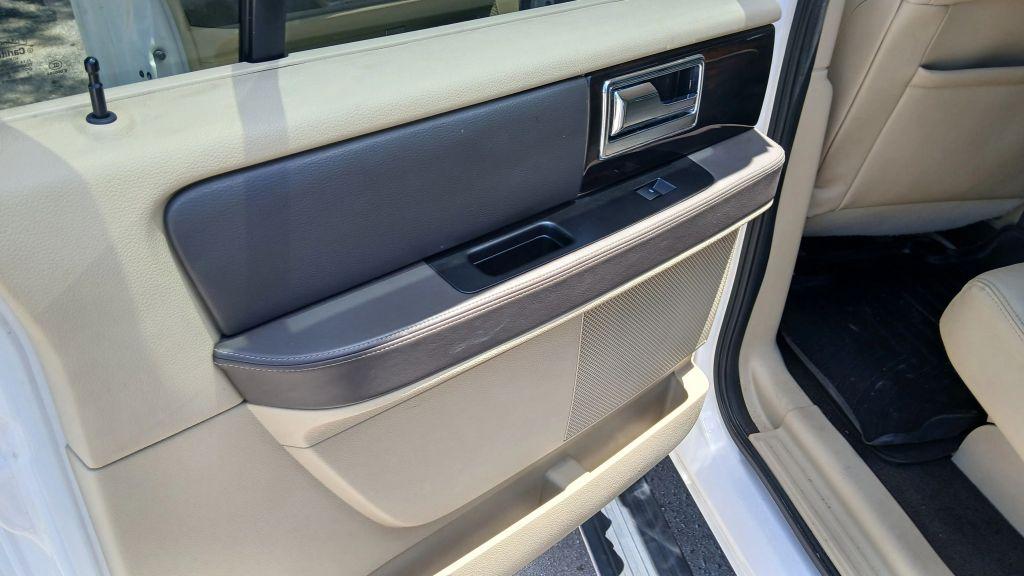 Lincoln Navigator L - Thumbnail 20