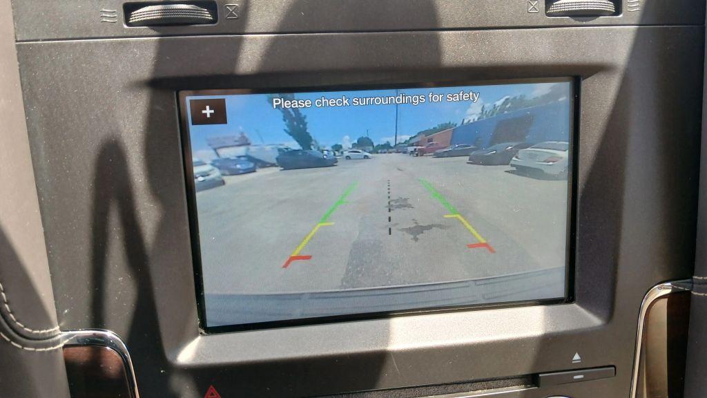 Lincoln Navigator L - Thumbnail 4