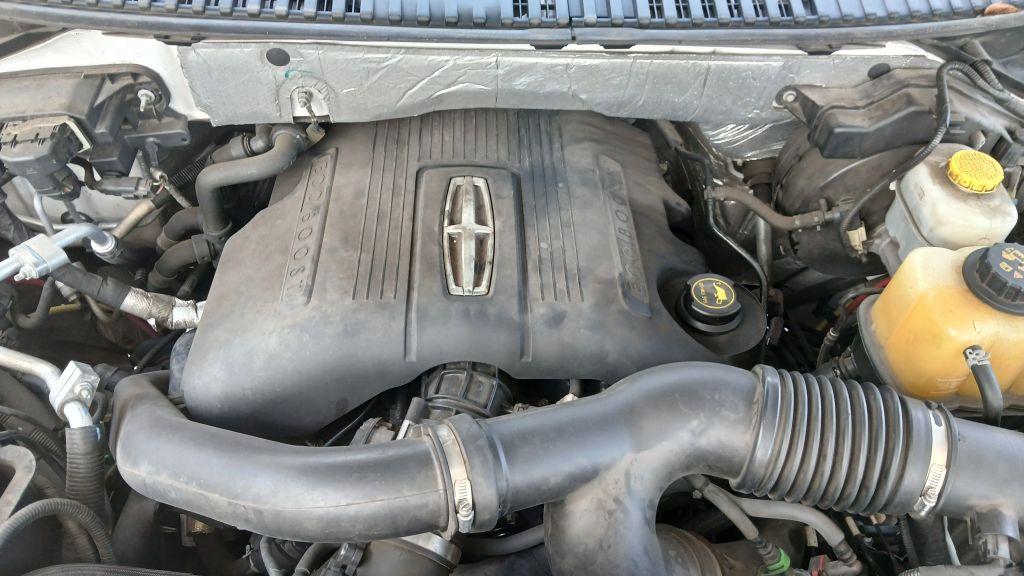 Lincoln Navigator L - Thumbnail 15