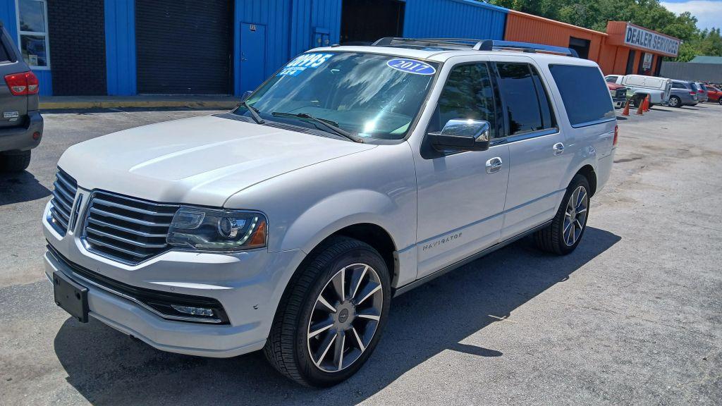 Lincoln Navigator L - Thumbnail 7