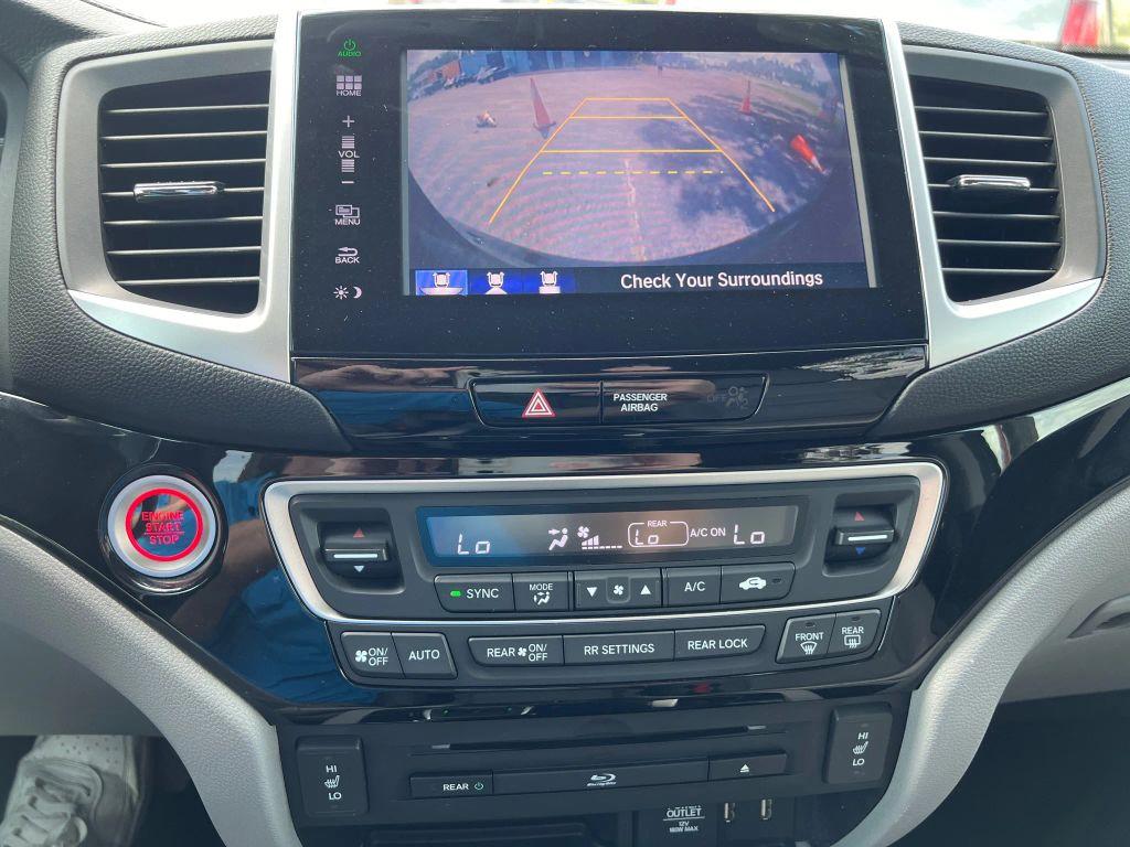 Honda Pilot - Thumbnail 3