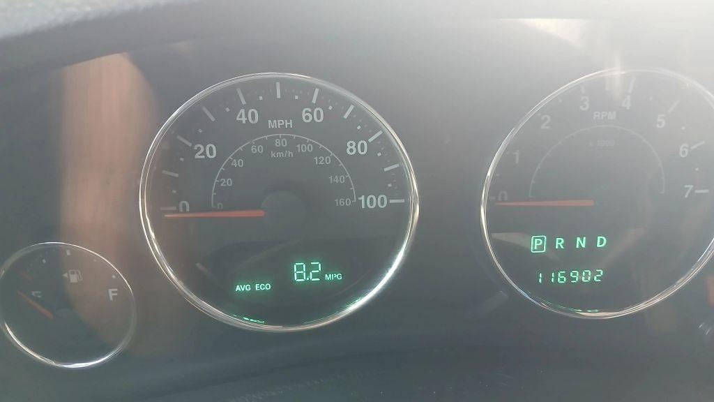 Jeep Wrangler - Thumbnail 2