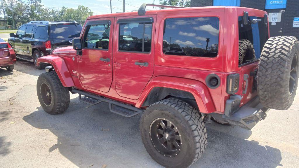 Jeep Wrangler - Thumbnail 8