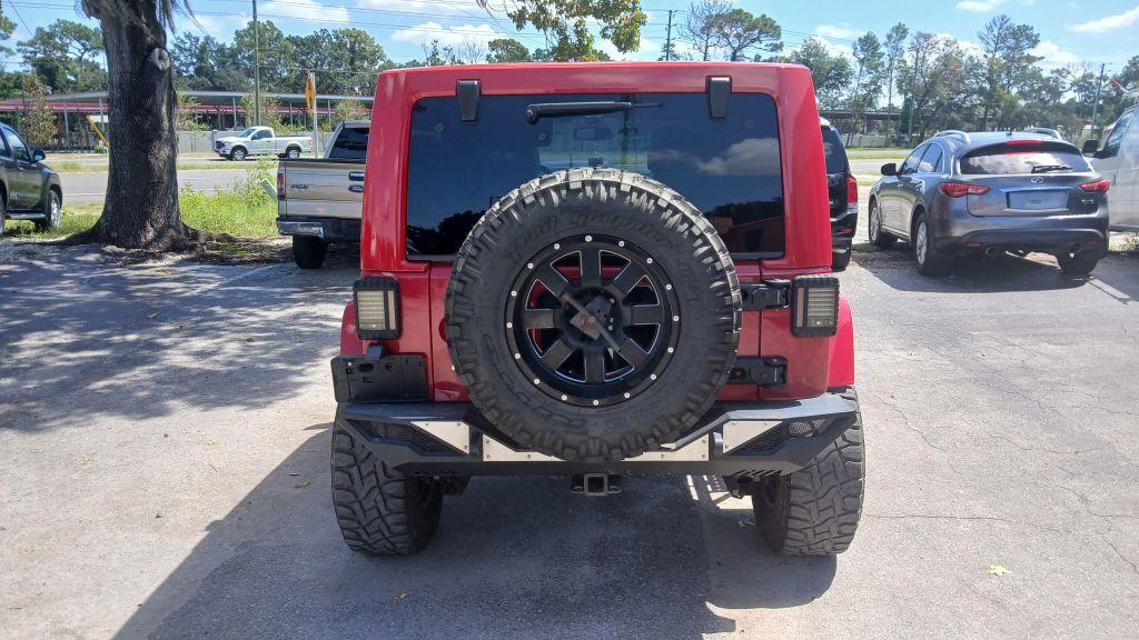 Jeep Wrangler - Thumbnail 9