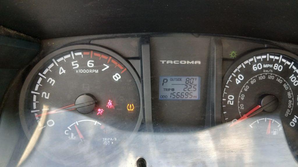 Toyota Tacoma Access Cab - Thumbnail 4