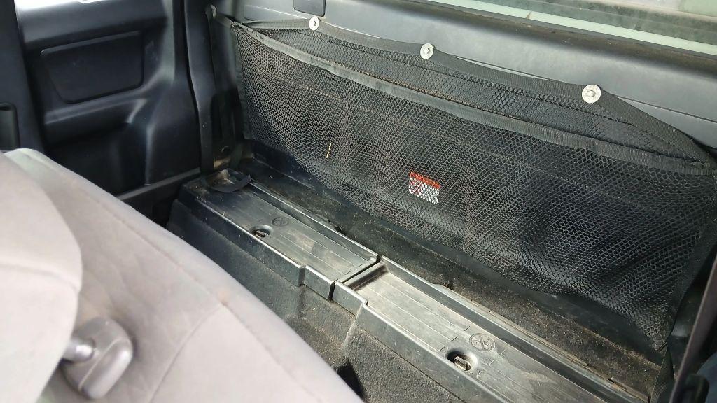 Toyota Tacoma Access Cab - Thumbnail 3