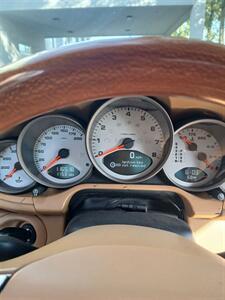 Porsche 911 Carrera 4S - Thumbnail 15