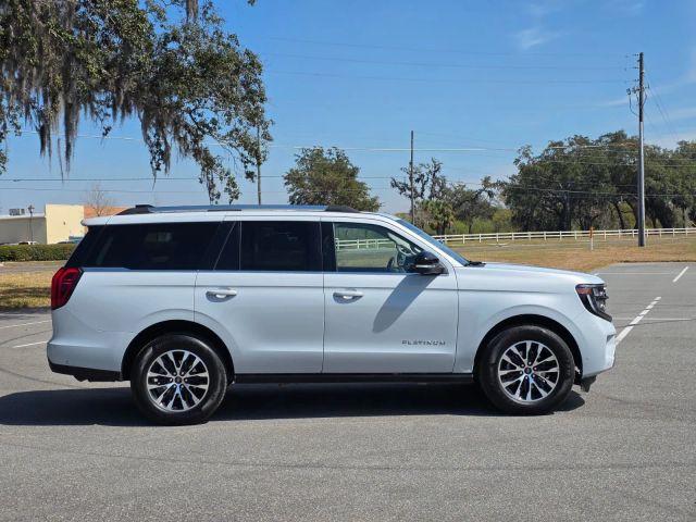 Ford Expedition - Thumbnail 10