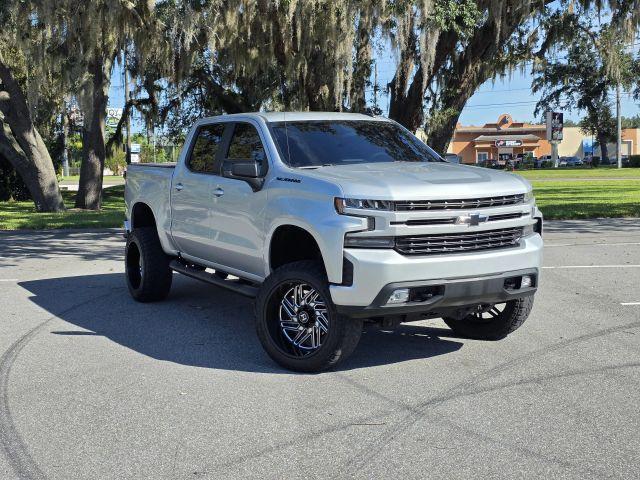 Chevrolet Silverado 1500 Crew Cab - View 1