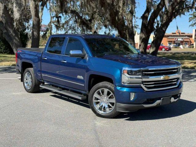 Chevrolet Silverado 1500 Crew Cab - View 1
