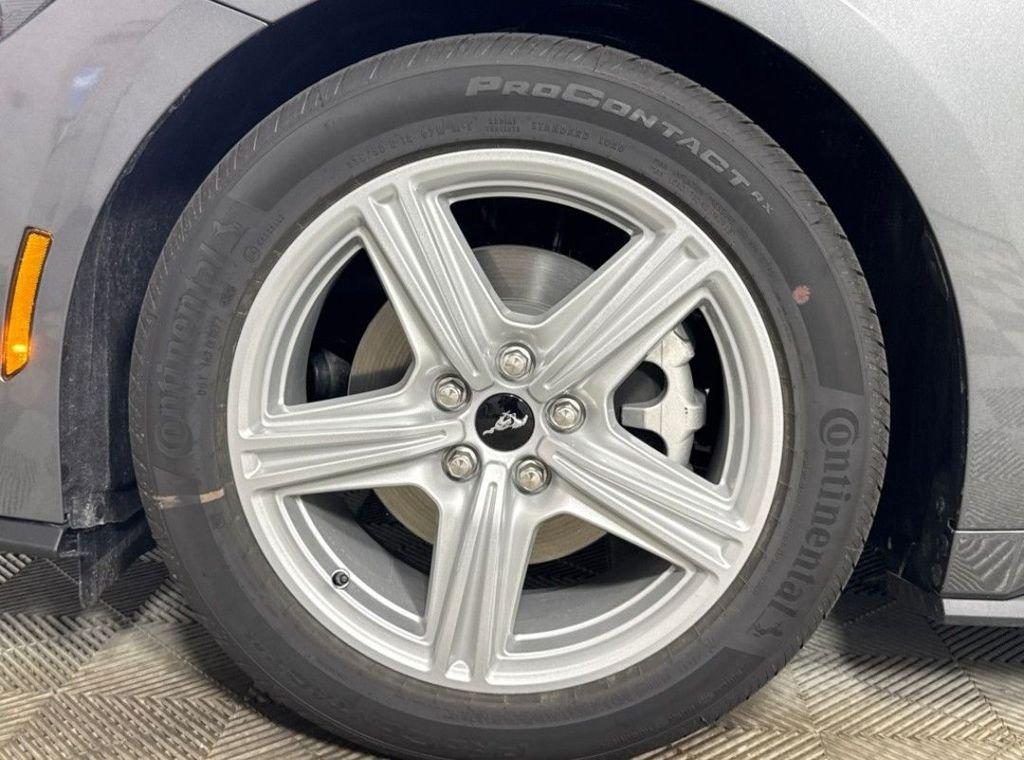 Ford Mustang Ecoboost Rwd 2D Coupe - Thumbnail 18