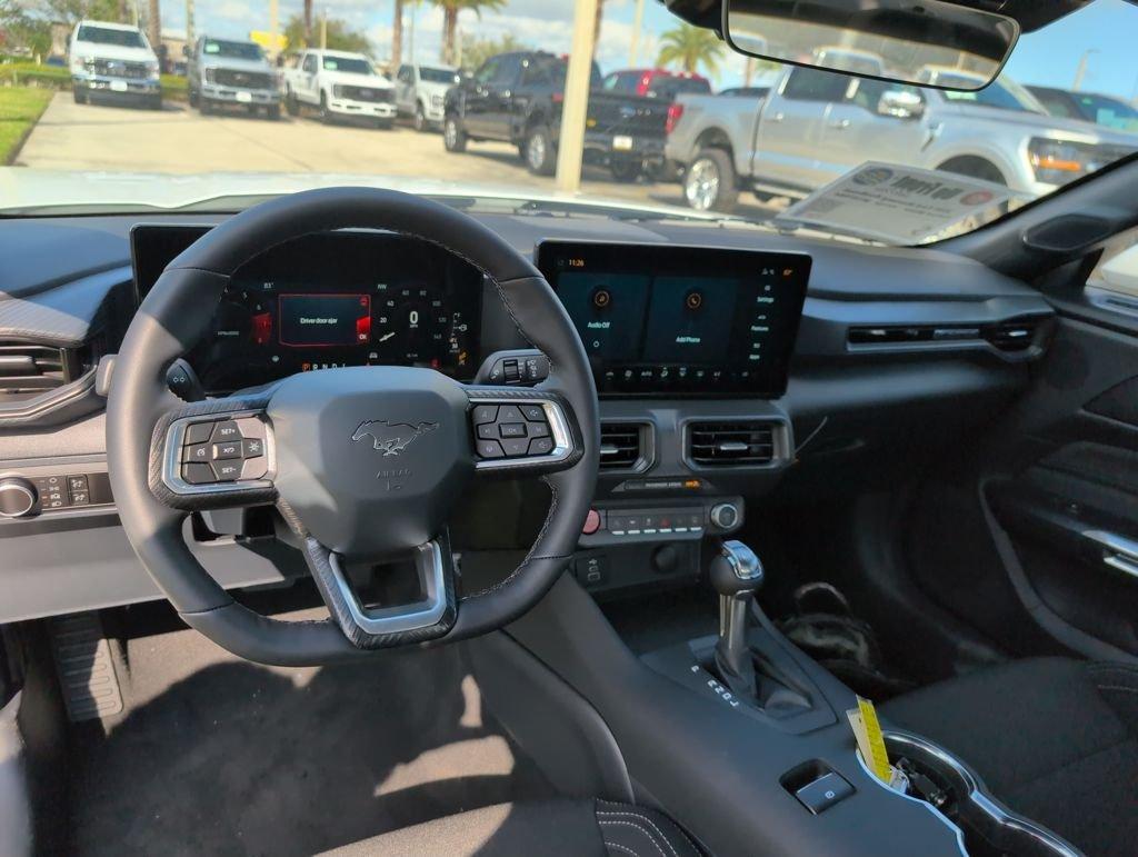 Ford Mustang Ecoboost Rwd 2D Coupe - Thumbnail 8