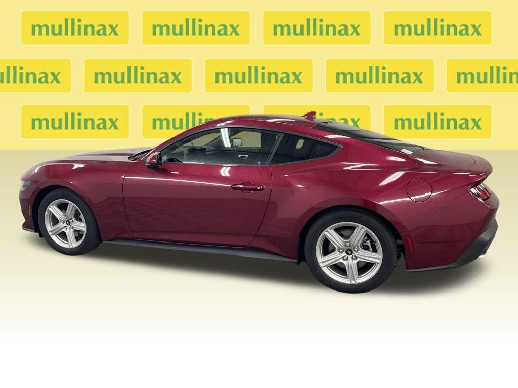 Ford Mustang Ecoboost Rwd 2D Coupe - Thumbnail 11