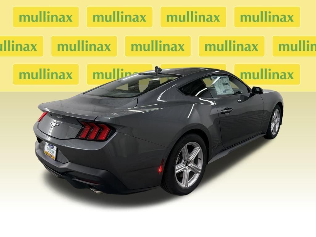 Ford Mustang Ecoboost Rwd 2D Coupe - Thumbnail 5