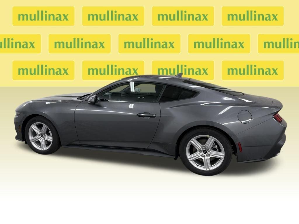 Ford Mustang Ecoboost Rwd 2D Coupe - Thumbnail 12