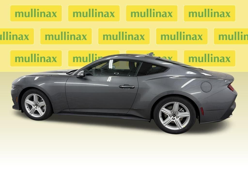 Ford Mustang Ecoboost Rwd 2D Coupe - Thumbnail 12