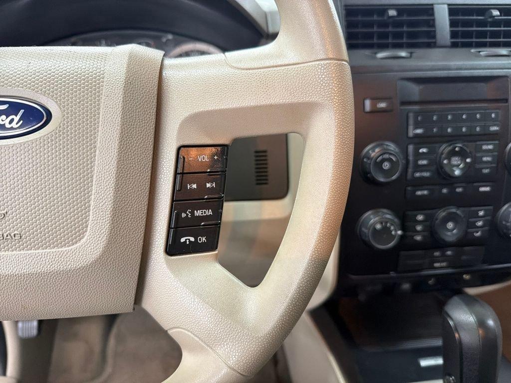 Ford Escape Xls Fwd 4D Sport Utility - Thumbnail 19