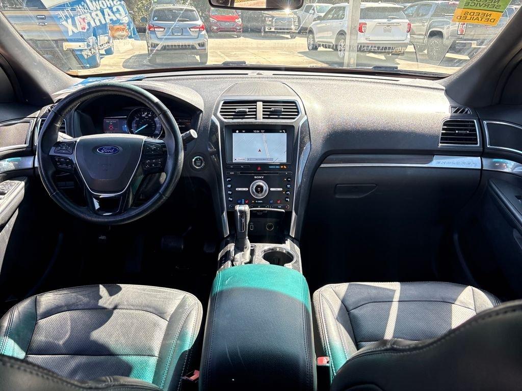 Ford Explorer Limited 4Wd 4D Sport Utility - Thumbnail 8