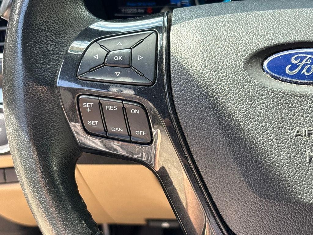 Ford Explorer Xlt Fwd 4D Sport Utility - Thumbnail 19