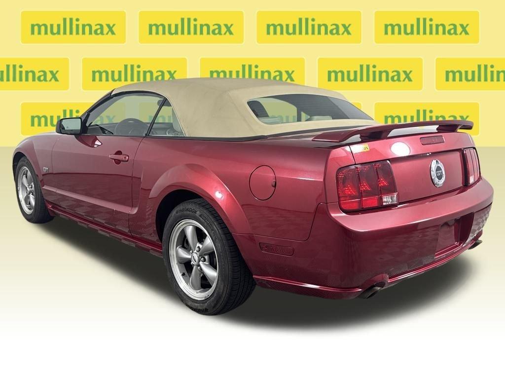 Ford Mustang Gt Premium Rwd 2D Convertible - Thumbnail 13
