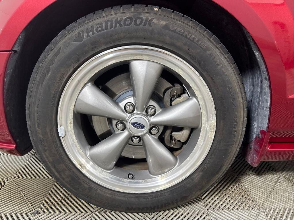 Ford Mustang Gt Premium Rwd 2D Convertible - Thumbnail 15