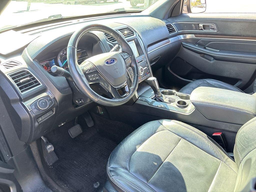 Ford Explorer Limited Fwd 4D Sport Utility - Thumbnail 7