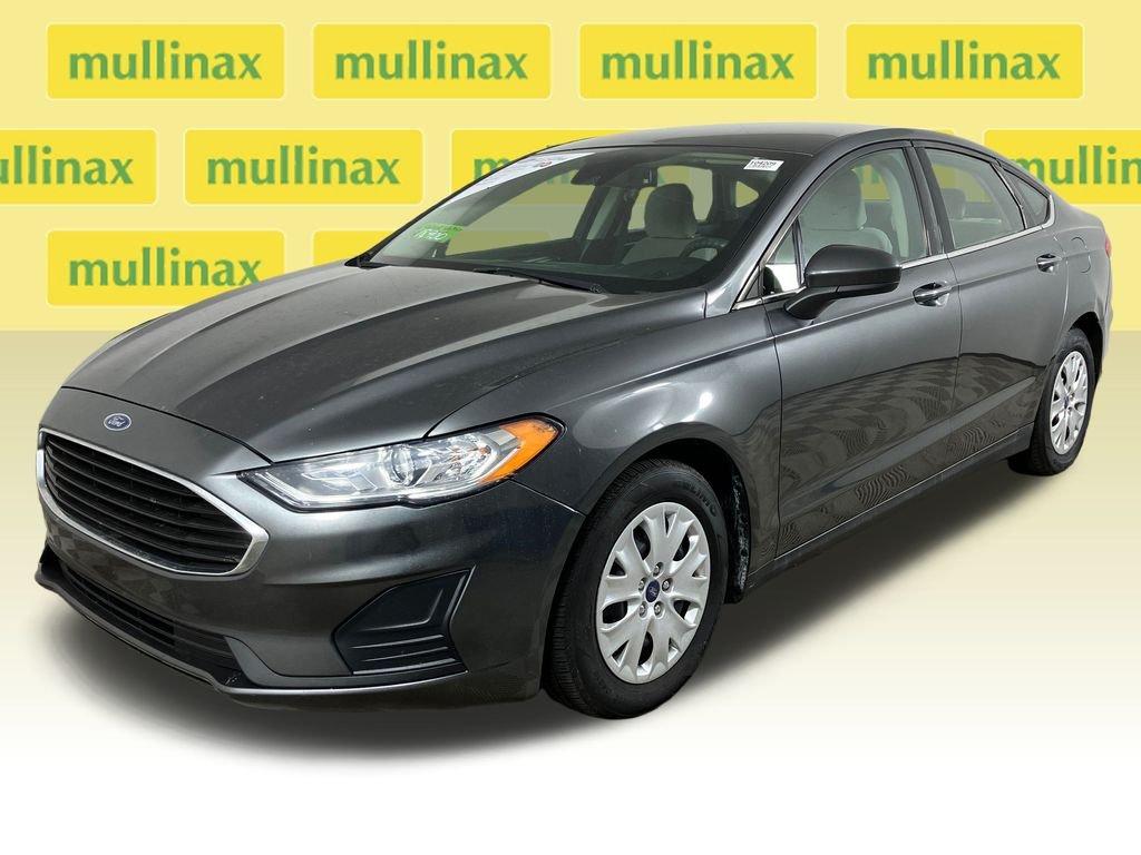 Ford Fusion S Fwd 4D Sedan - Thumbnail 15