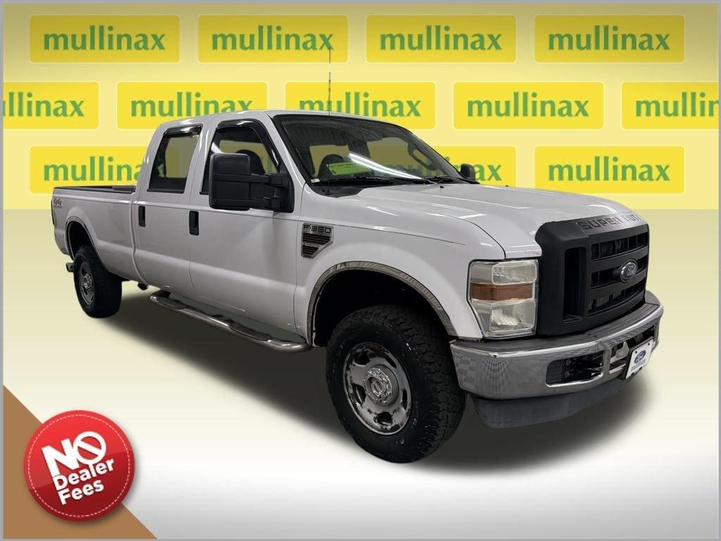 Ford F-350Sd Xl 4Wd 4D Crew Cab - Thumbnail 2