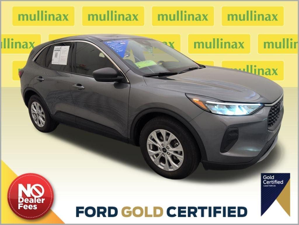 Ford Escape Active Fwd 4D Sport Utility - Thumbnail 2