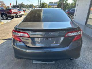 Toyota Camry - Thumbnail 10