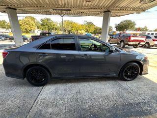 Toyota Camry - Thumbnail 12