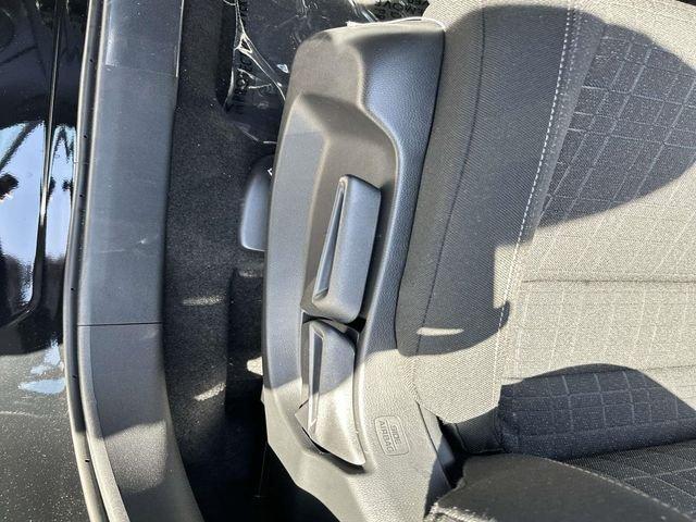 Honda Hr-V Lx Fwd 4D Sport Utility - Thumbnail 20