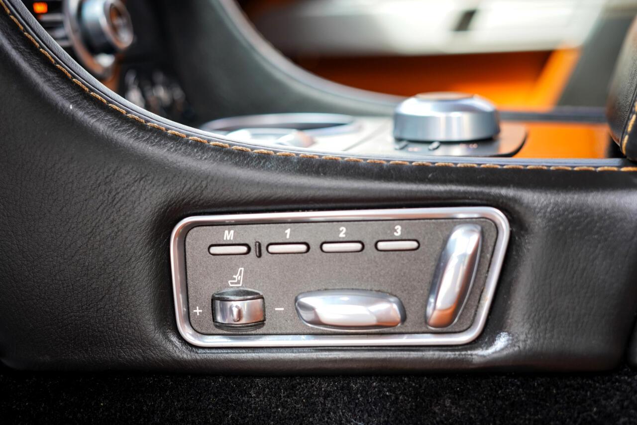 Aston Martin Rapide - Thumbnail 17