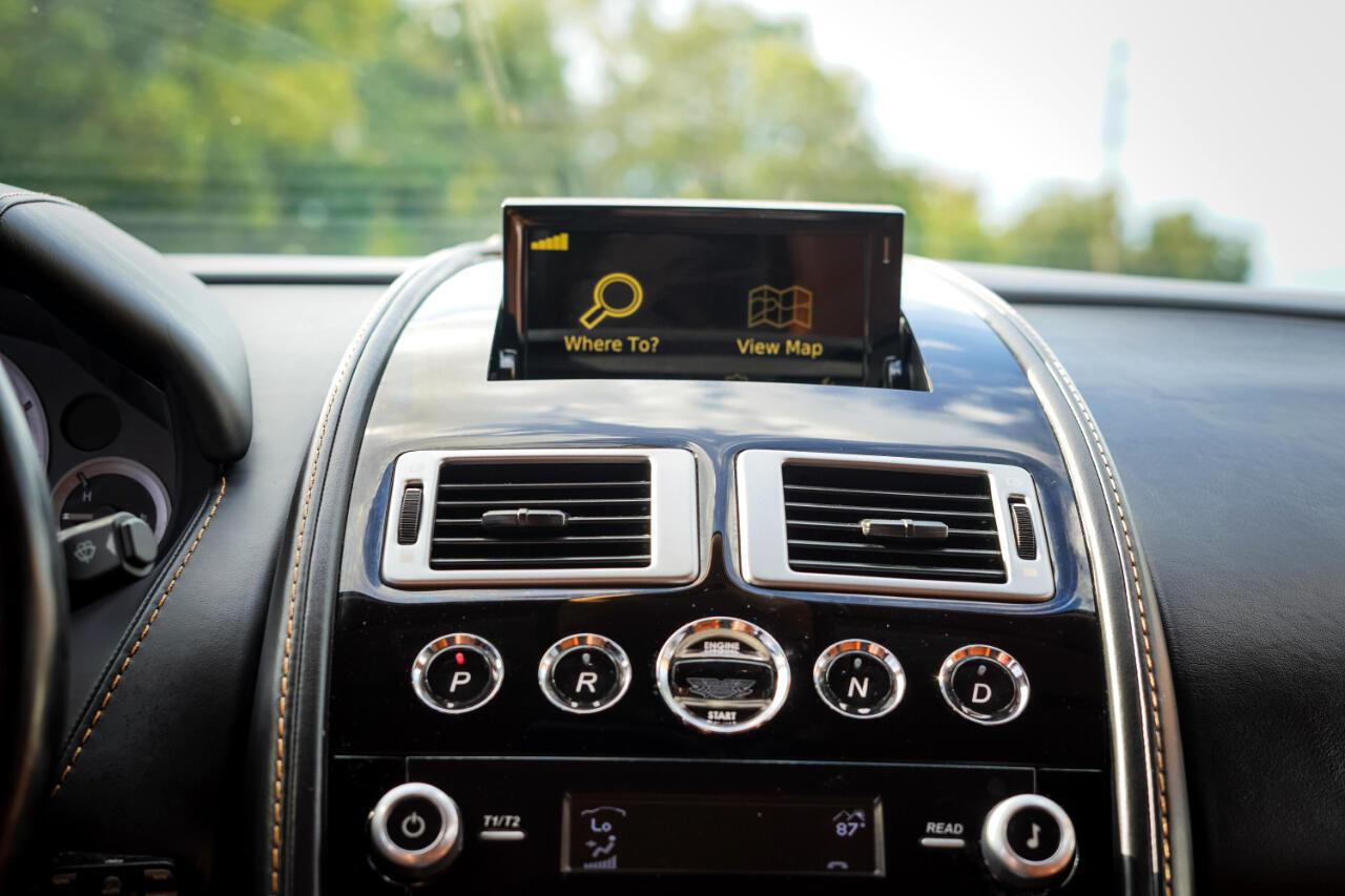 Aston Martin Rapide - Thumbnail 11