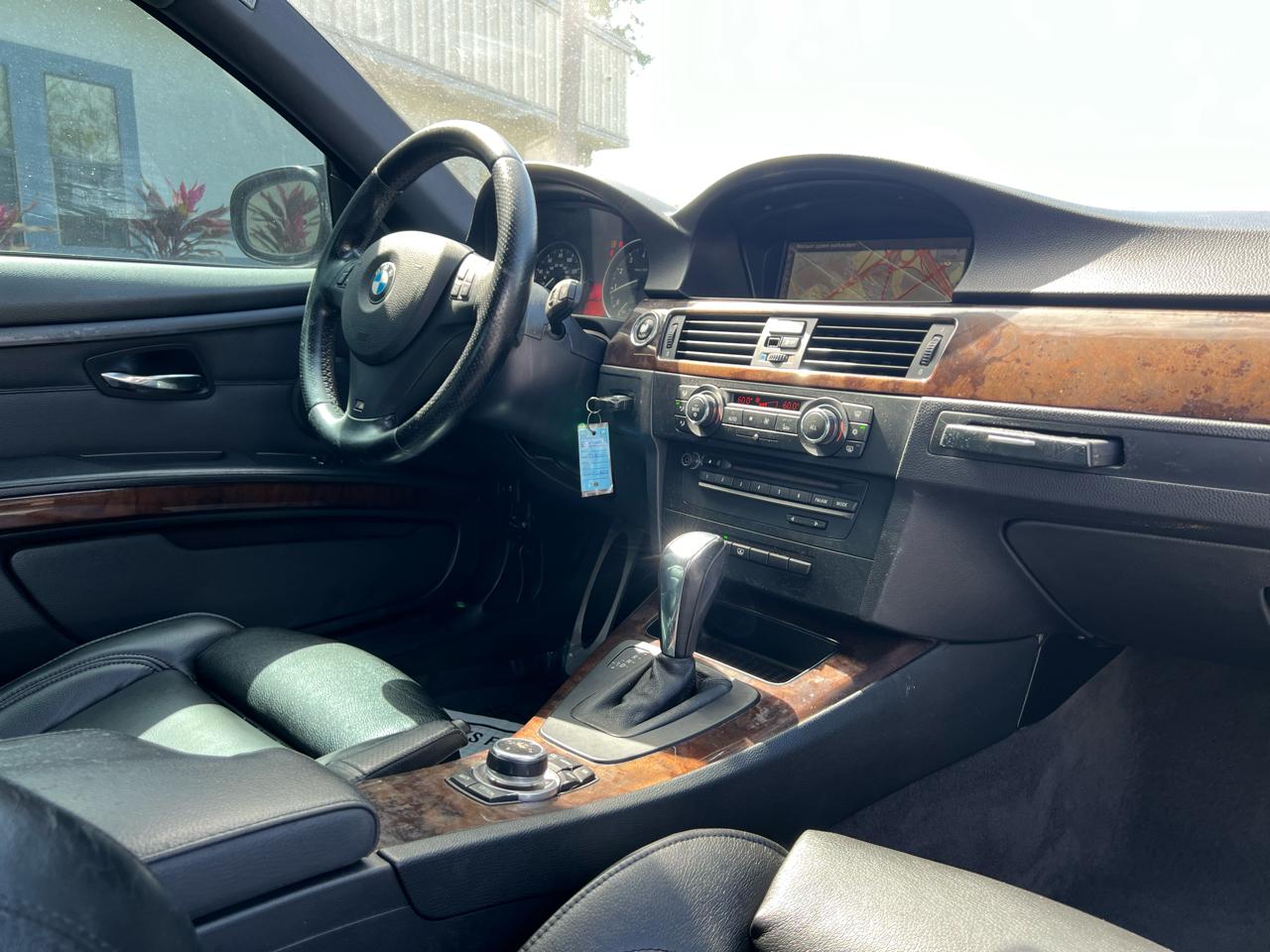 Bmw 3-Series - Thumbnail 12