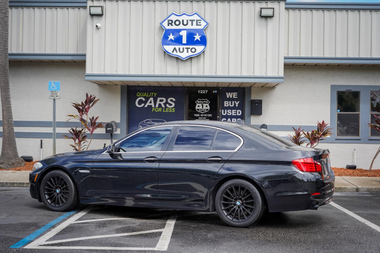 Bmw 5-Series - Thumbnail 3