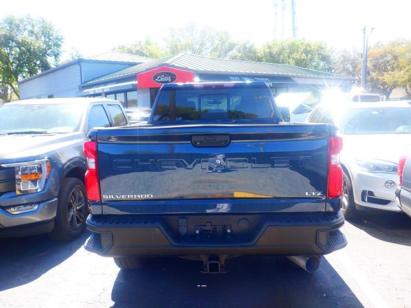 Chevrolet Silverado 2500Hdcrew Ltz 4X4 - Thumbnail 7