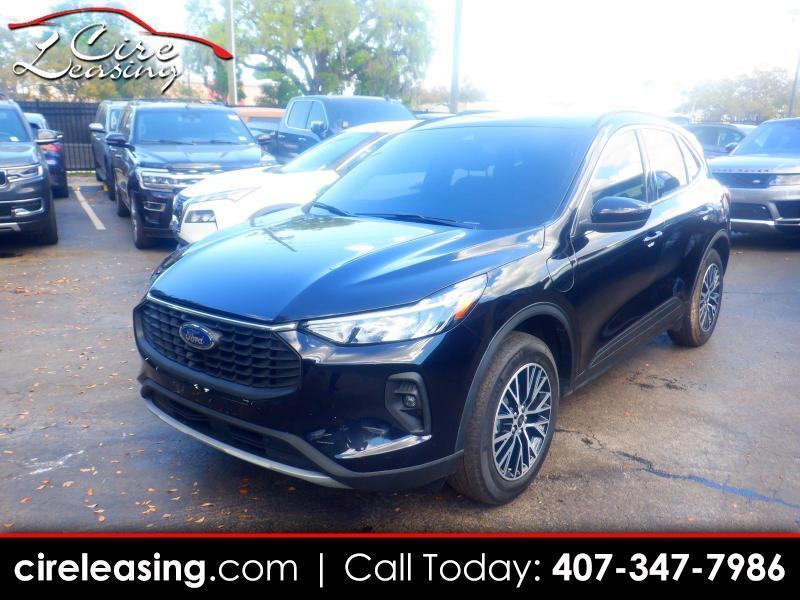 Ford Escape Plug-In Hybridphev - View 1