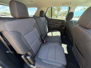 Chevrolet Traverse - Thumbnail 3