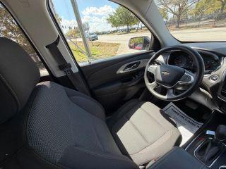 Chevrolet Traverse - Thumbnail 17