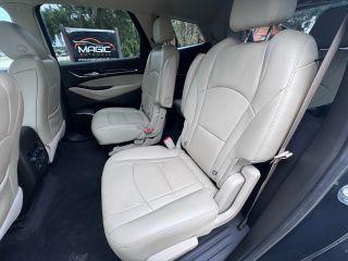 Buick Enclave - Thumbnail 2