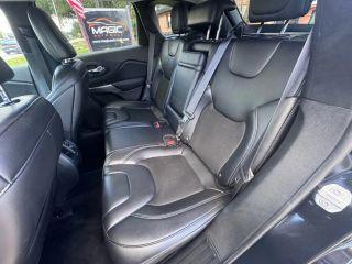 Jeep Cherokee - Thumbnail 4