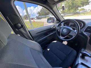 Jeep Grand Cherokee - Thumbnail 17