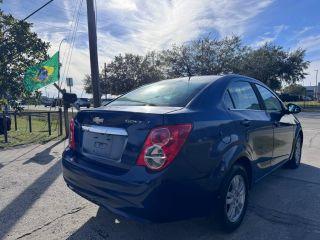 Chevrolet Sonic - Thumbnail 11