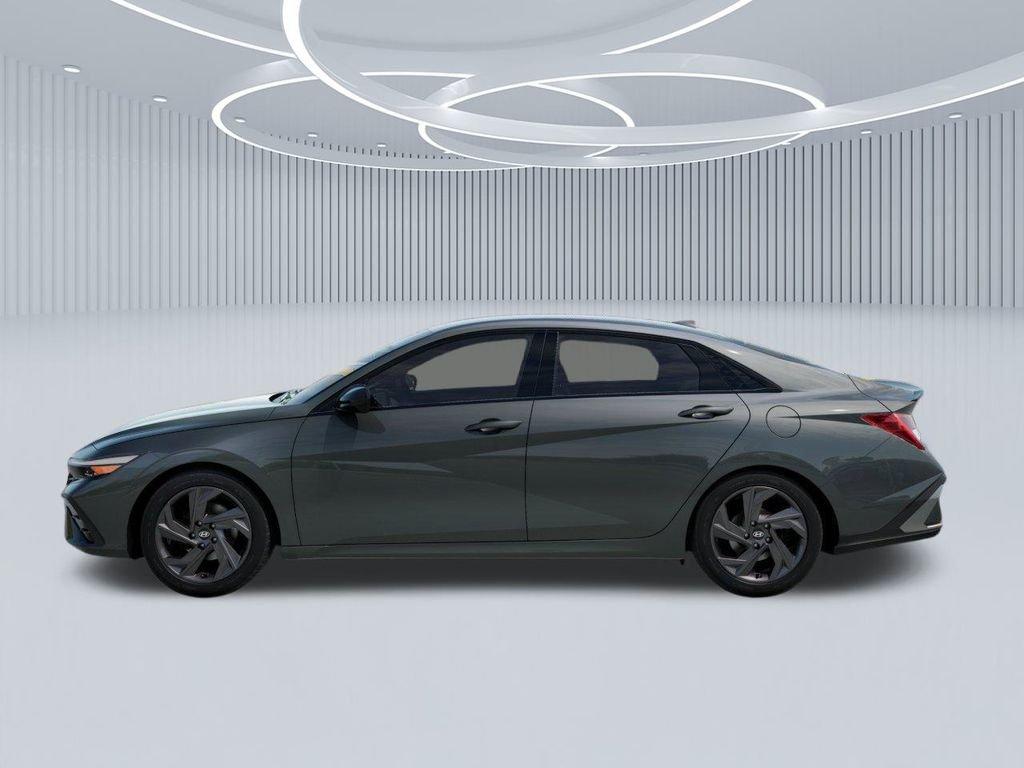 Hyundai Elantra Sel Sport - Thumbnail 4