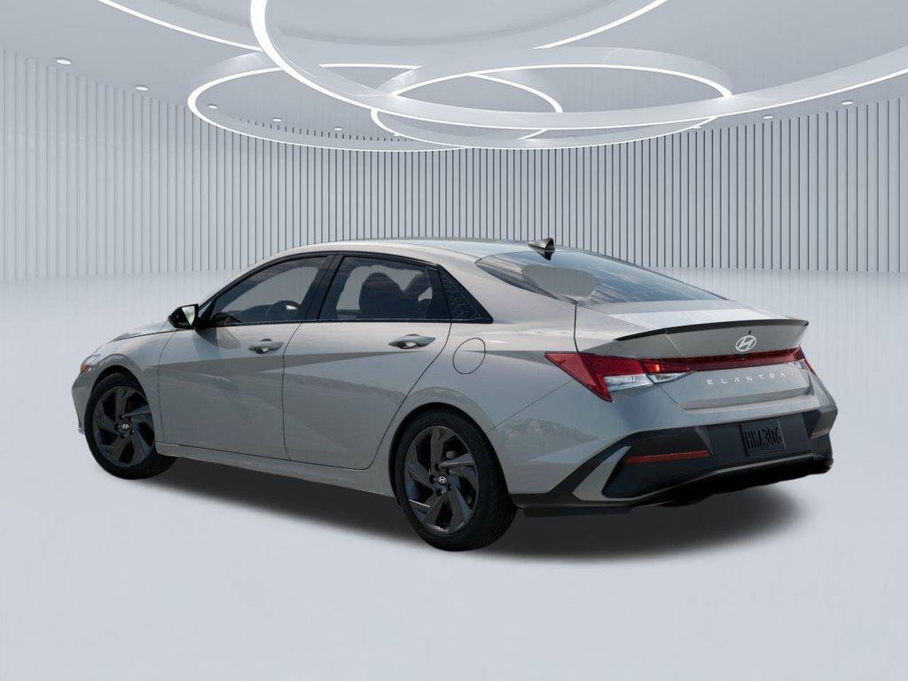Hyundai Elantra Sel Sport - Thumbnail 6