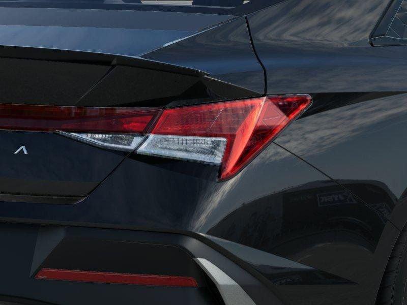 Hyundai Elantra Sel Sport - Thumbnail 11