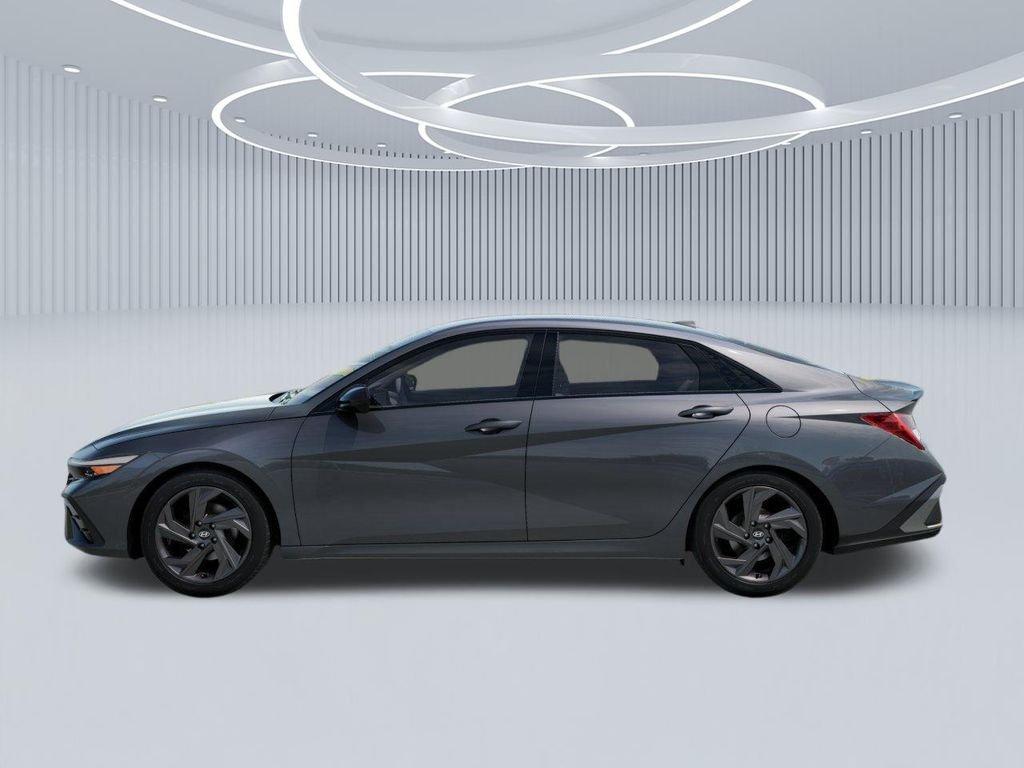 Hyundai Elantra Sel Sport - Thumbnail 4