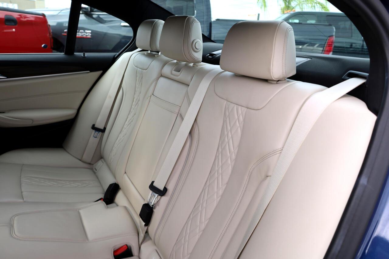 Bmw 5 Series540I Sedan - Thumbnail 12